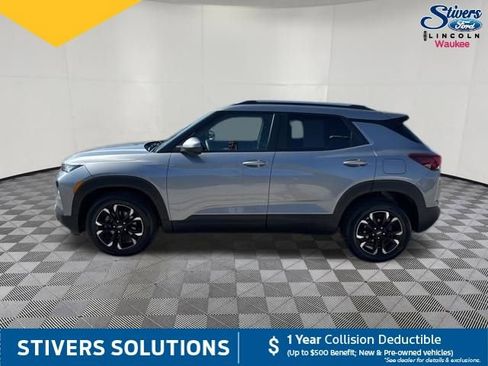 Used 2023 Chevrolet TrailBlazer LT FWD image 11