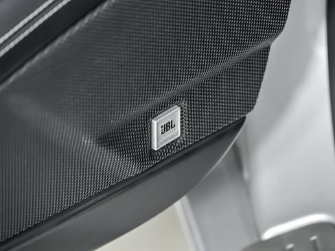 Used 2010 Ferrari 458 Italia image 19