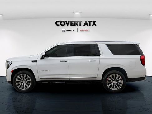 Used 2021 GMC Yukon XL Denali w/ Denali Premium Package image 5