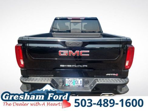 Used 2022 GMC Sierra 1500 AT4 w/ AT4 Premium Package AWD/4WD image 7