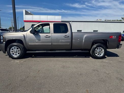 Used 2012 Chevrolet Silverado 3500 LT w/ Interior Plus Package AWD/4WD image 4