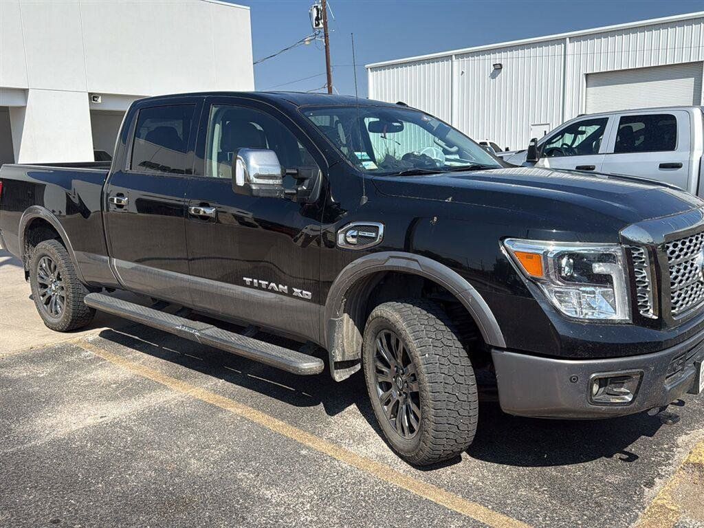 Used 2018 Nissan Titan Platinum Reserve w/ Platinum Utility Package AWD/4WD image 2
