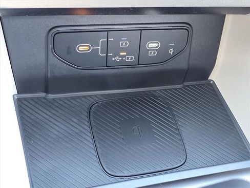 New 2026 Kia Sportage EX image 16