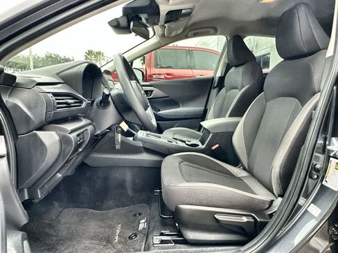 Used 2024 Subaru Impreza 2.0i image 2