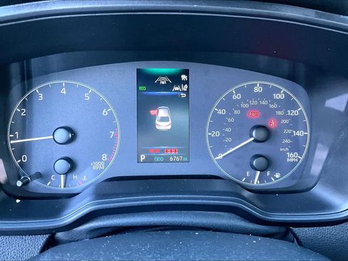 Certified 2024 Toyota Corolla SE image 23