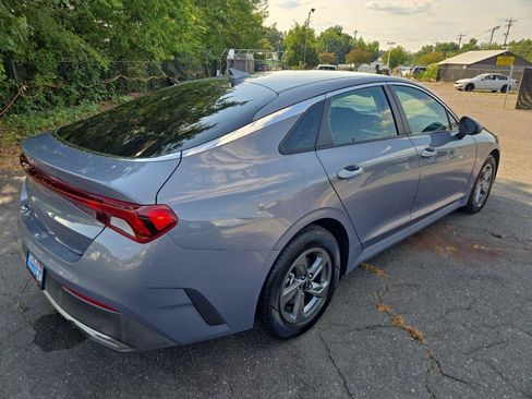 Used 2022 Kia K5 LX FWD image 5