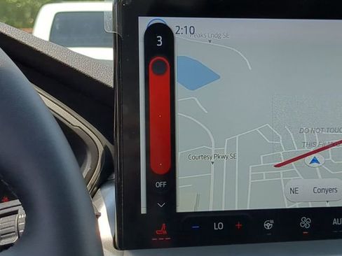 Used 2024 Ford Escape Base image 28