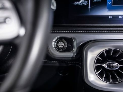 Used 2019 Mercedes-Benz G 550 G 550 image 37