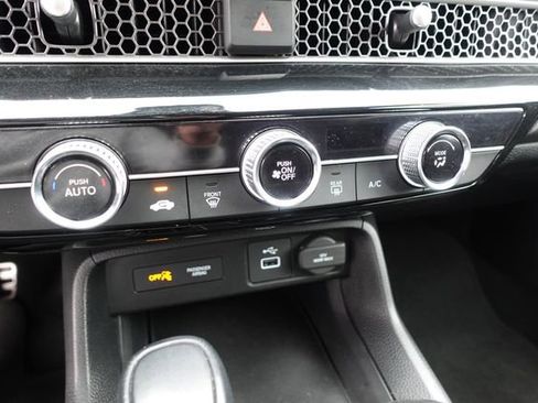 Used 2024 Honda Civic Sport image 19