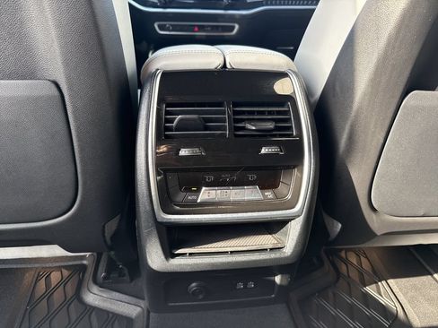 Used 2024 BMW X5 sDrive40i w/ Parking Assistance Package RWD image 26