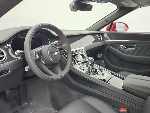 Used 2024 Bentley Continental GT V8 image 12
