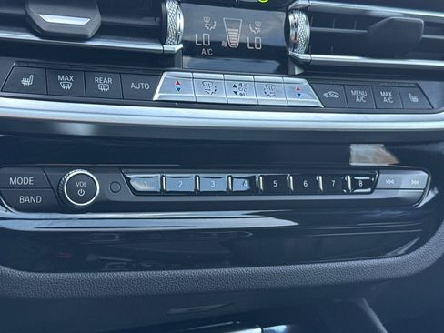 Certified 2023 BMW X4 xDrive30i w/ Premium Package image 25