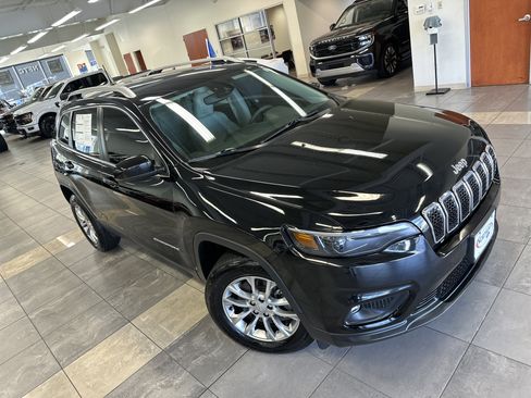 Used 2021 Jeep Cherokee Latitude Lux image 10