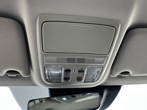 Used 2018 Honda Accord EX-L image 26