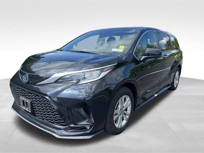 Certified 2023 Toyota Sienna XSE