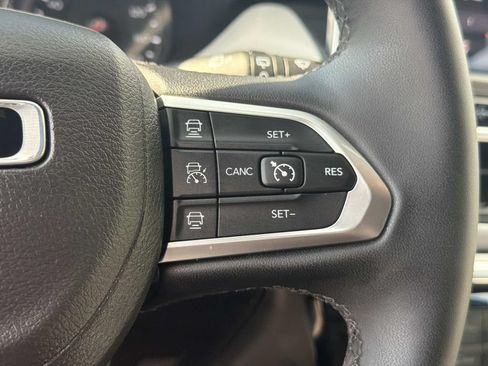 Used 2024 Jeep Compass Limited AWD/4WD image 29