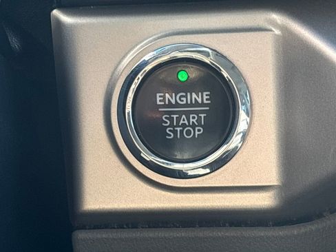 Used 2021 Ford F150 XLT w/ Equipment Group 302A High image 19