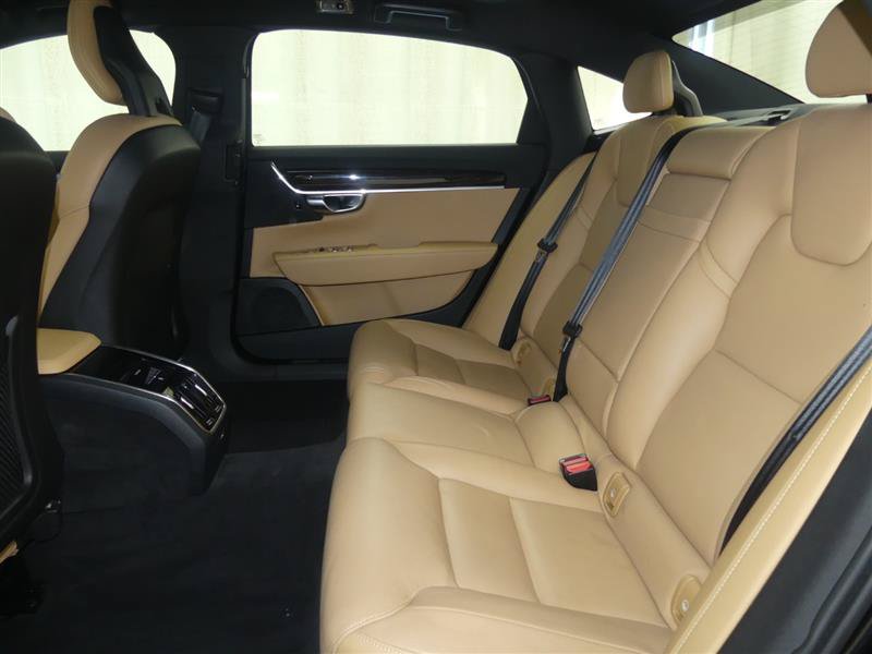 Used 2024 Volvo S60 B5 Plus w/ Climate Package AWD/4WD image 26