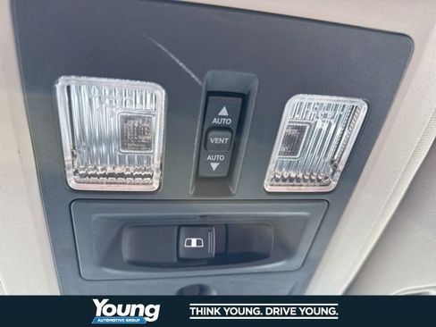 Used 2015 RAM 1500 Laramie AWD/4WD image 28