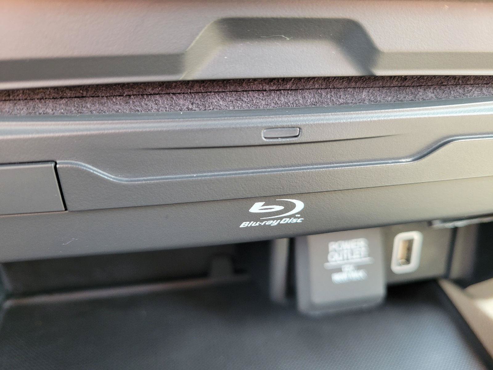 Used 2020 Honda Pilot Touring image 23