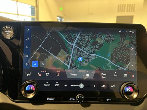 Used 2023 Lexus RX 350h image 17