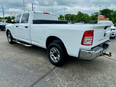 Used 2020 RAM 2500 Tradesman w/ Chrome Appearance Group RWD image 3