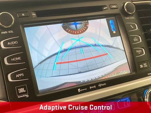Used 2017 Toyota Highlander Limited w/ Carpet Mat Package AWD/4WD image 4
