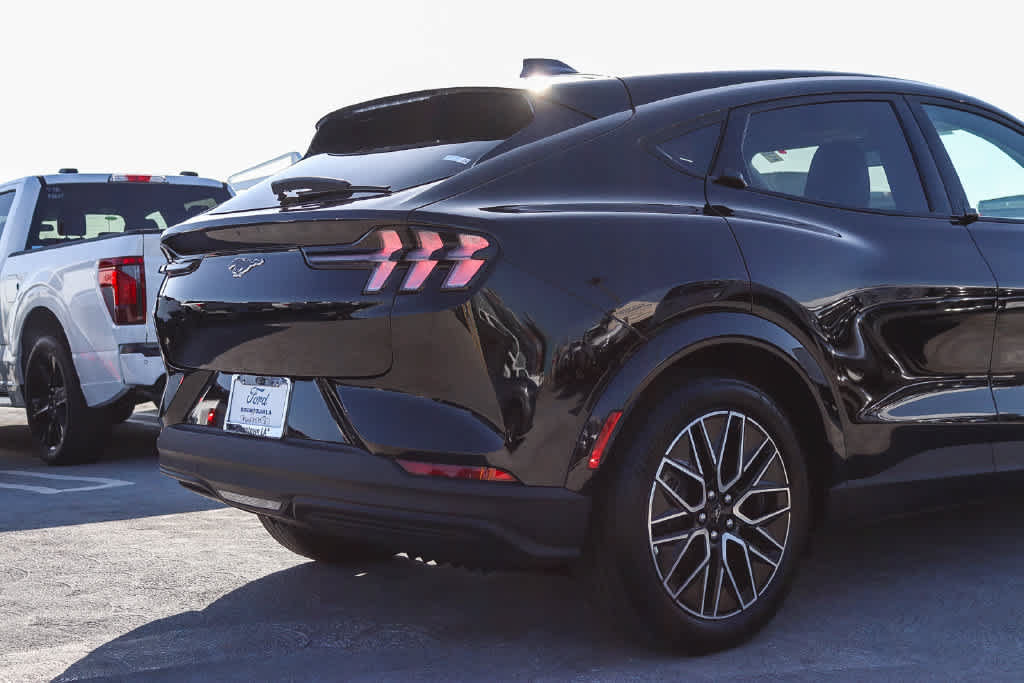 Used 2026 Ford Mustang Mach-E Premium w/ Technology Package RWD image 9