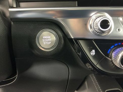 Used 2024 Kia Telluride SX Prestige AWD/4WD image 25