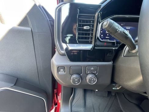 Used 2026 Chevrolet Silverado 1500 RST w/ RST Select Package RWD image 17