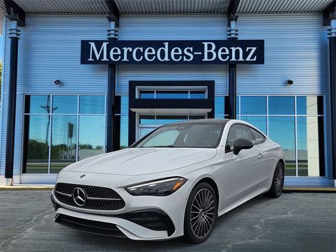 New 2026 Mercedes-Benz CLE 300 4MATIC Coupe image 3
