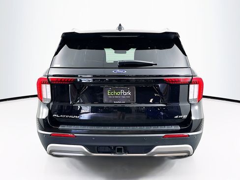 Used 2025 Ford Explorer Platinum w/ LUX Leather Package image 7