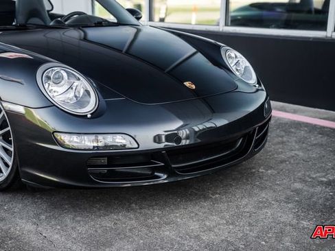 Used 2006 Porsche 911 Carrera 4S AWD/4WD image 23