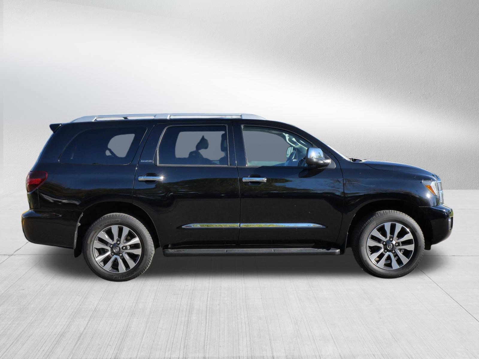 Certified 2019 Toyota Sequoia Limited w/ Safety & Convenience Package AWD/4WD image 8