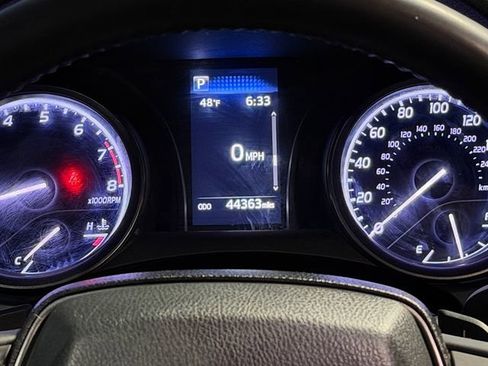 Used 2023 Toyota Camry SE image 29