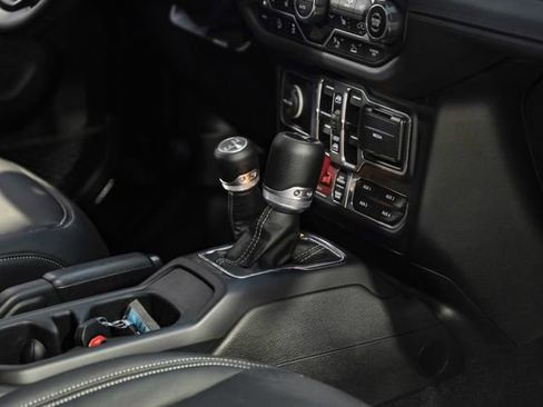 Used 2025 Jeep Gladiator Rubicon w/ Safety Group image 62