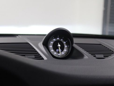 Certified 2025 Porsche 911 GT3 image 25