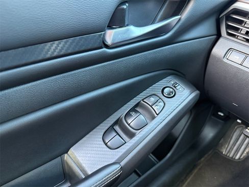 Used 2024 Nissan Altima 2.5 SV image 20