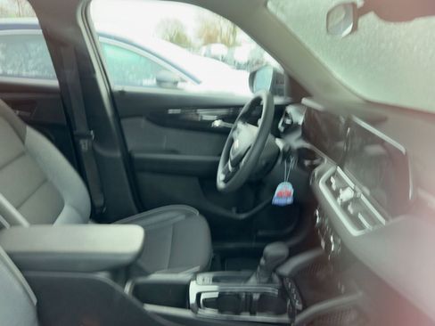 Used 2025 Chevrolet TrailBlazer LT image 10