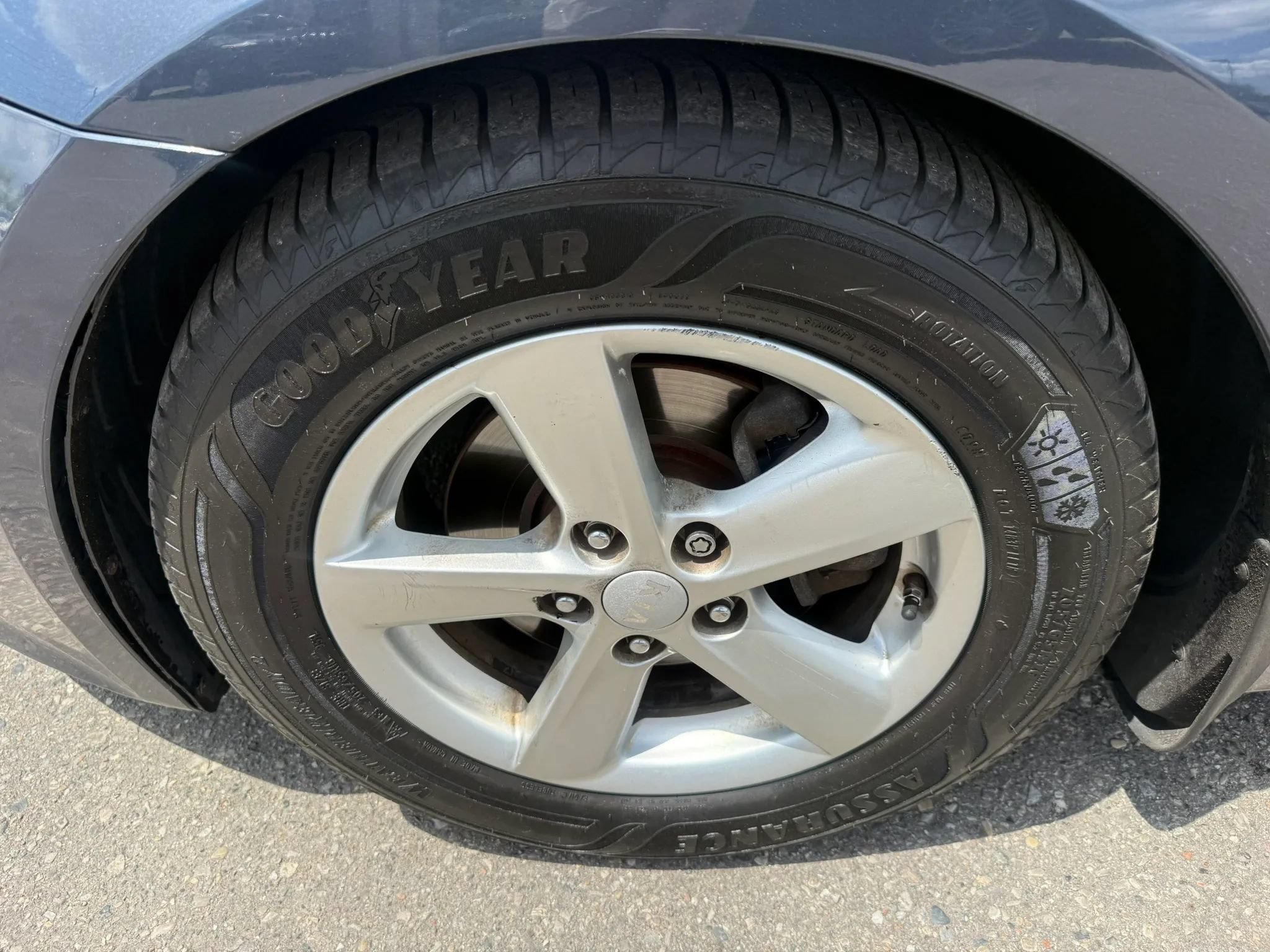 Used 2015 Kia Optima LX FWD image 9