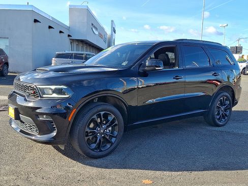 Used 2022 Dodge Durango GT image 3