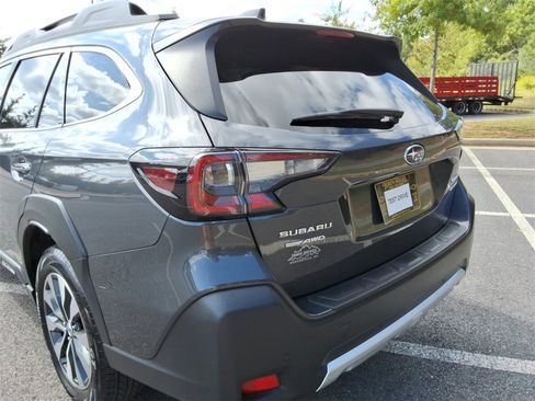 Used 2024 Subaru Outback Touring XT image 14