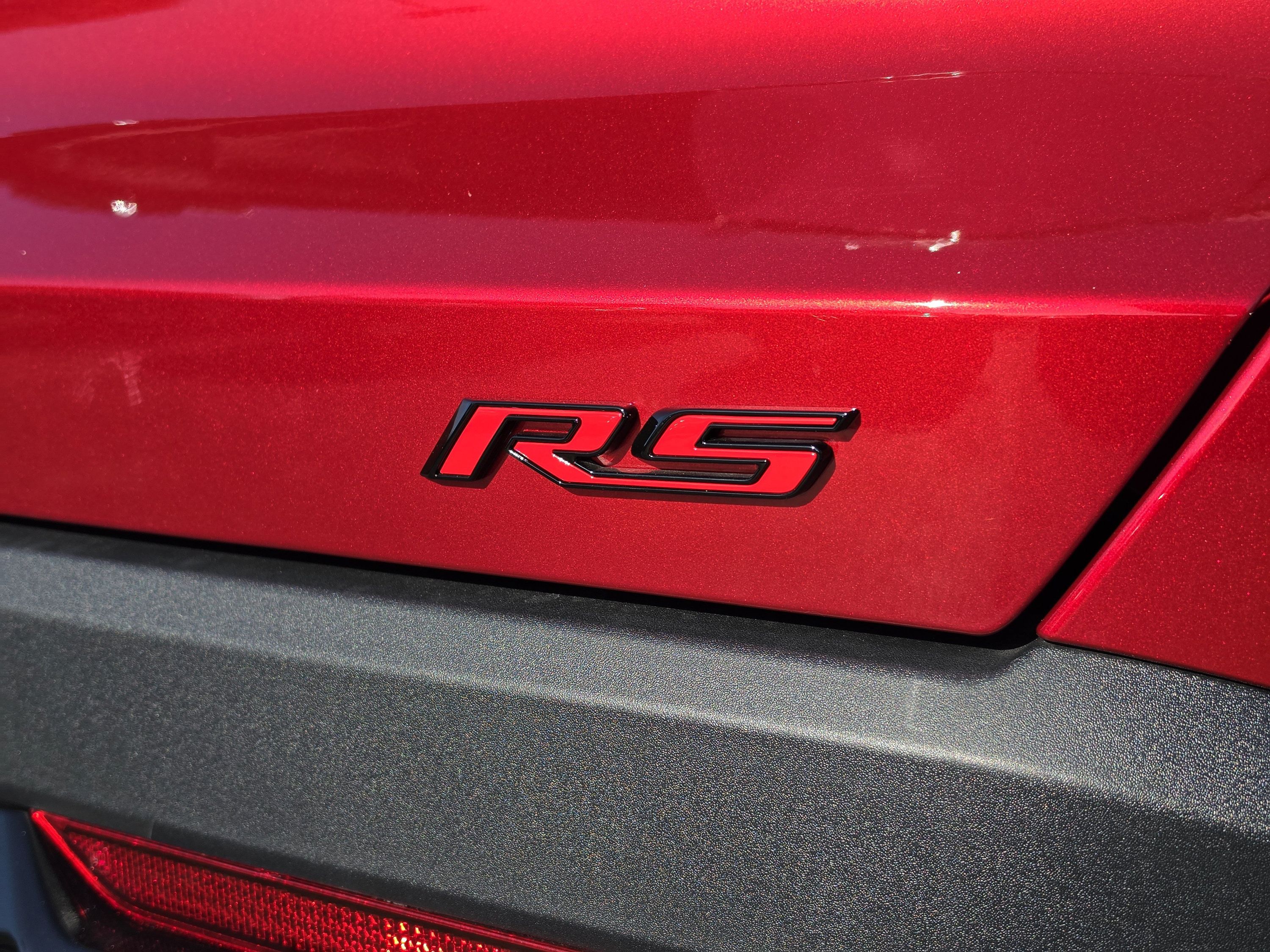 New 2027 Chevrolet Equinox RS w/ Convenience Package III FWD image 17