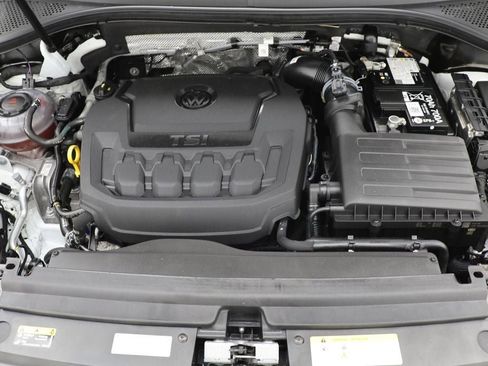 Used 2024 Volkswagen Tiguan S image 22