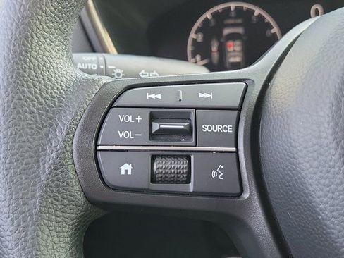 Certified 2025 Honda CR-V EX image 21