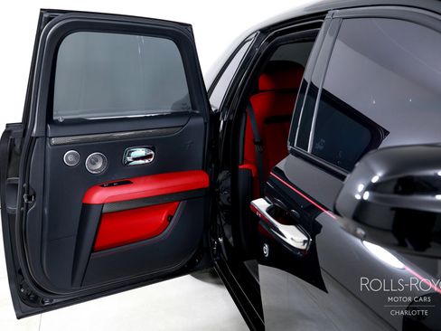 Used 2022 Rolls-Royce Ghost Black Badge image 27