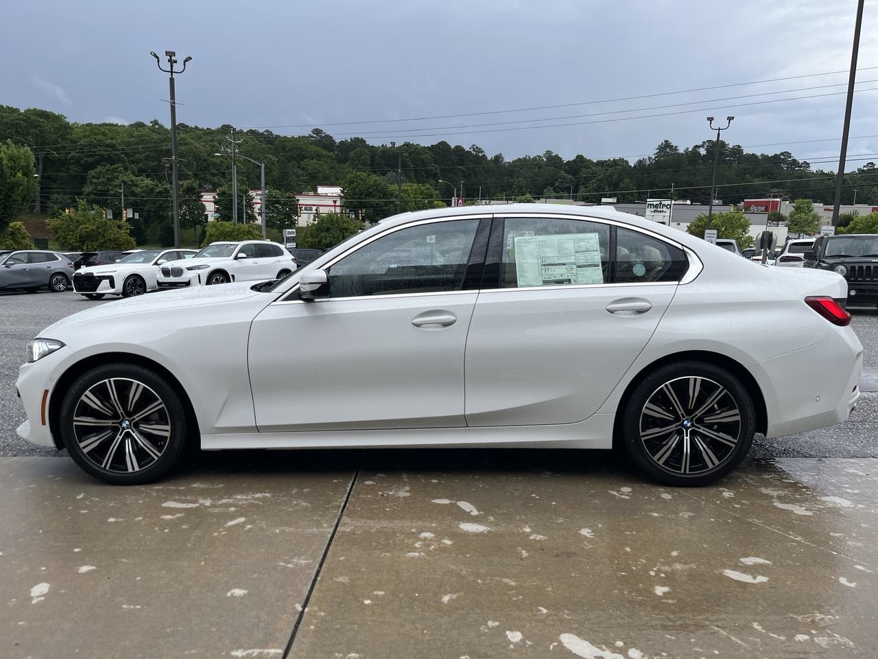 Used 2026 BMW 330i Sedan w/ Premium Package RWD image 5