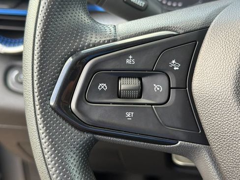 Used 2025 Chevrolet Trax LS FWD image 23