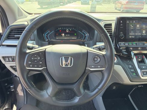 Used 2024 Honda Odyssey EX-L image 13