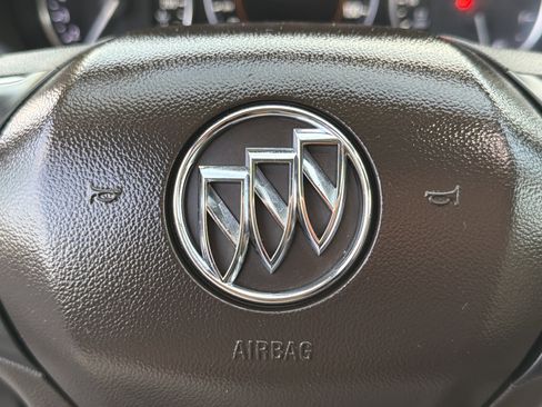 Used 2017 Buick LaCrosse Essence image 24